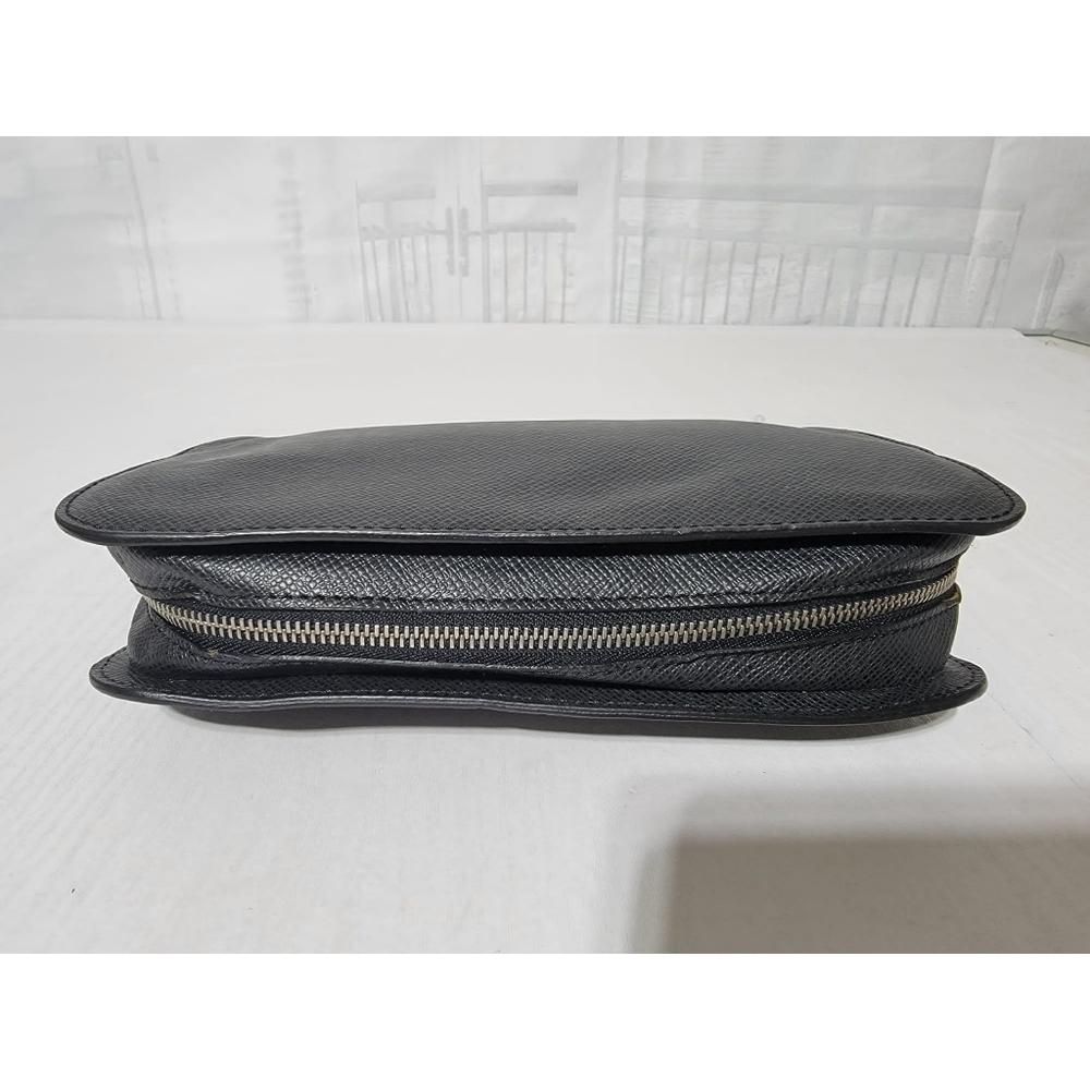 LOUIS VUITTONTaiga Baikal Pochette Ardoise - Picture 10 of 14